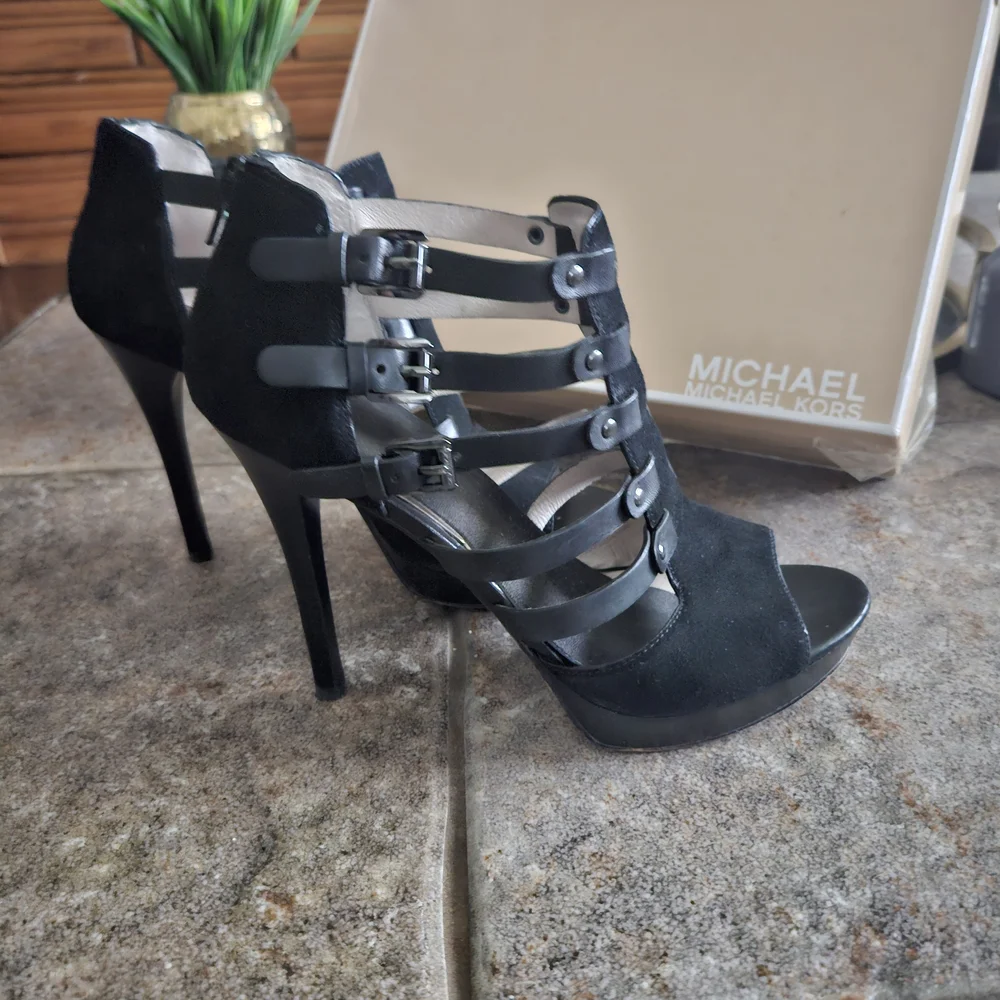 Michael Kors Elegant Black Strappy Heels - Picture 2 of 5